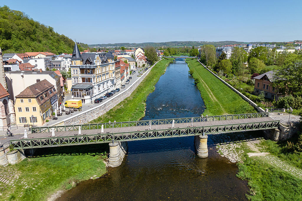 Maßnahmen für Hochwasserschutz nahe dem Luisenpark an der Weißen Elster