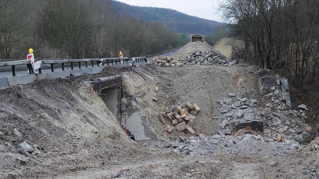 Kompensationsmaßnahme: Rückbau der BAB A4 im Leutratal