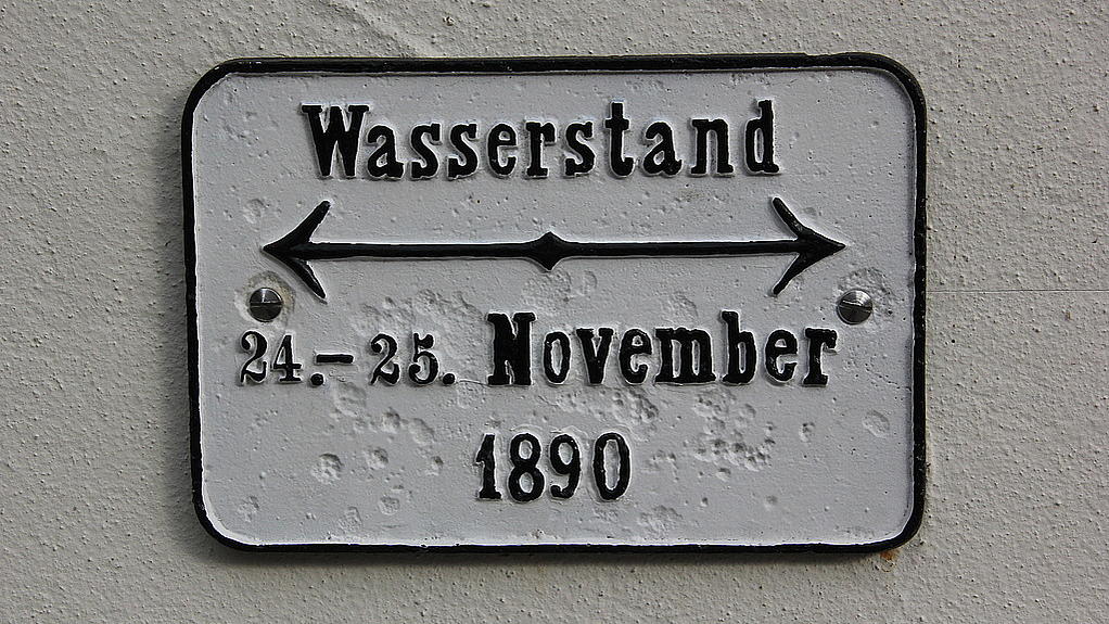 Hochwassermarke Kahla, Bild: TLUBN