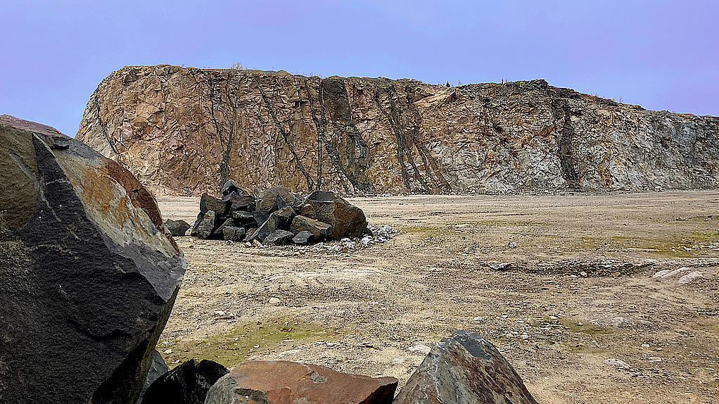 Lamprophyr-Gänge im Henneberg-Granit