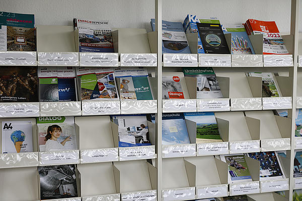 Bibliothek des TLUBN: in der Behördenzentrale Jena