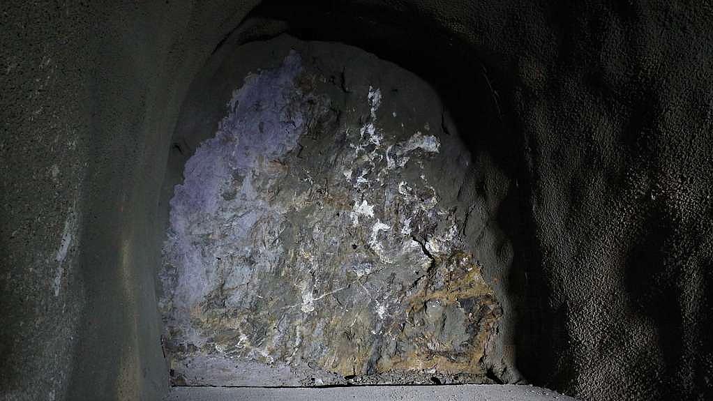 Unter Tage aufgeschlossener Flußspat im Bergwerk Gehren